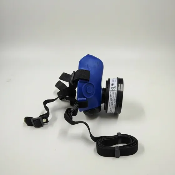 Semimáscara de Protección Respiratoria con Filtros AB Frios para Pintores